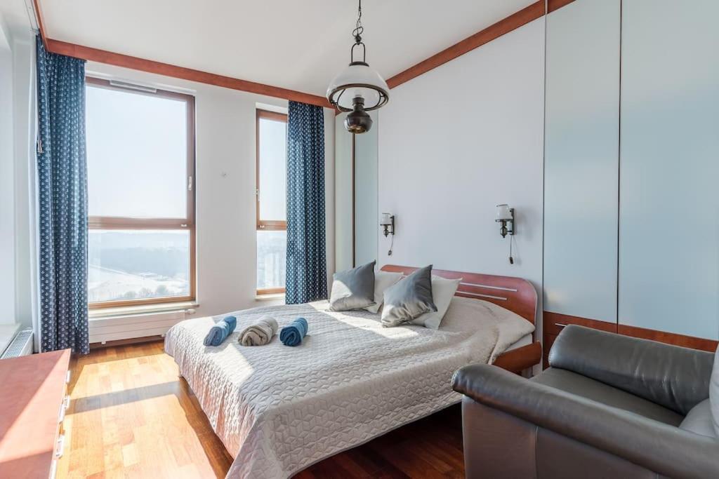 Golden Apartments An Hryniewickiego 6A 그디니아 외부 사진
